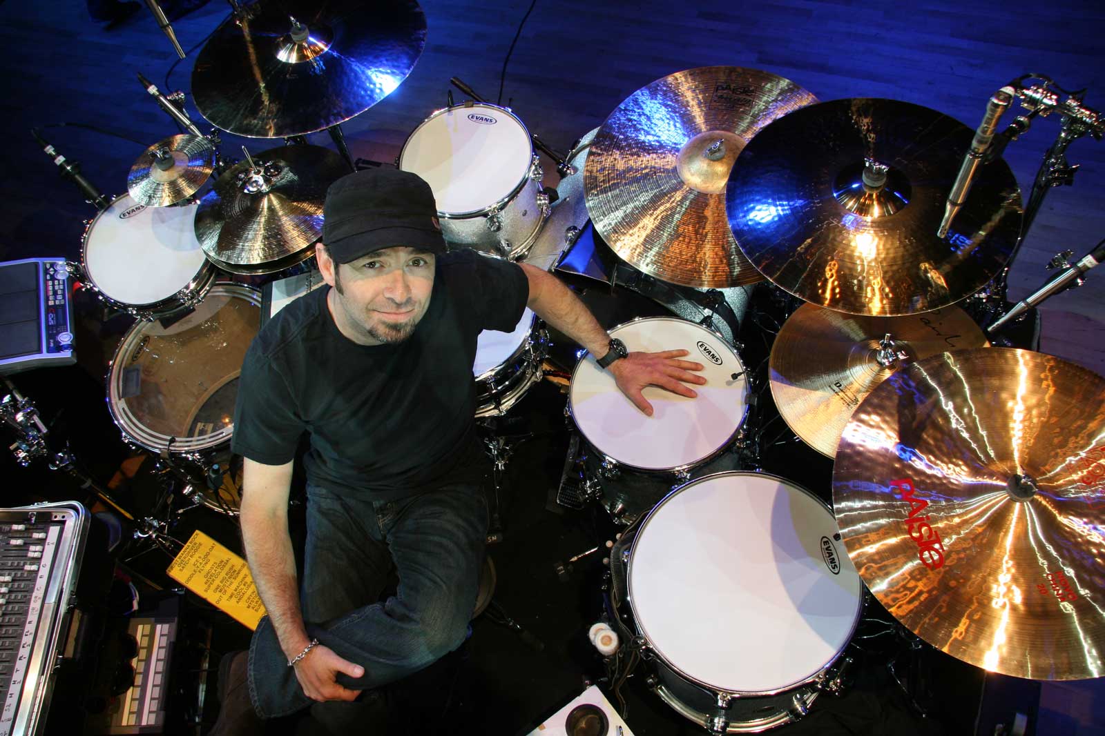 Teacher 1 — guitar & rhythm: groove-first coaching, ensemble skills